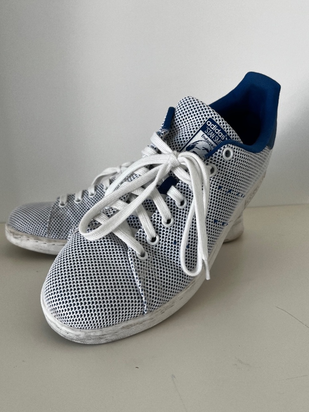 Adidas Stan Smith Blue & White Net Sz 9 Men's Sneakers